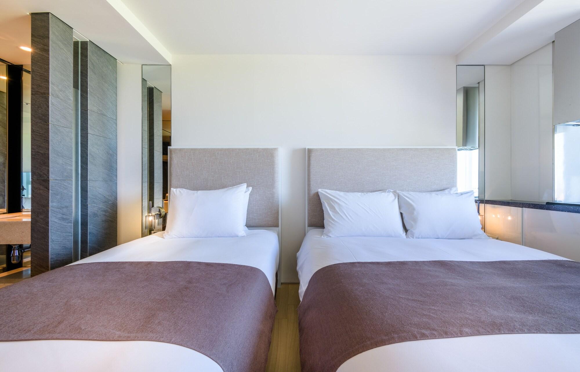 Brown Suites Hotel And Resort Jeju Esterno foto