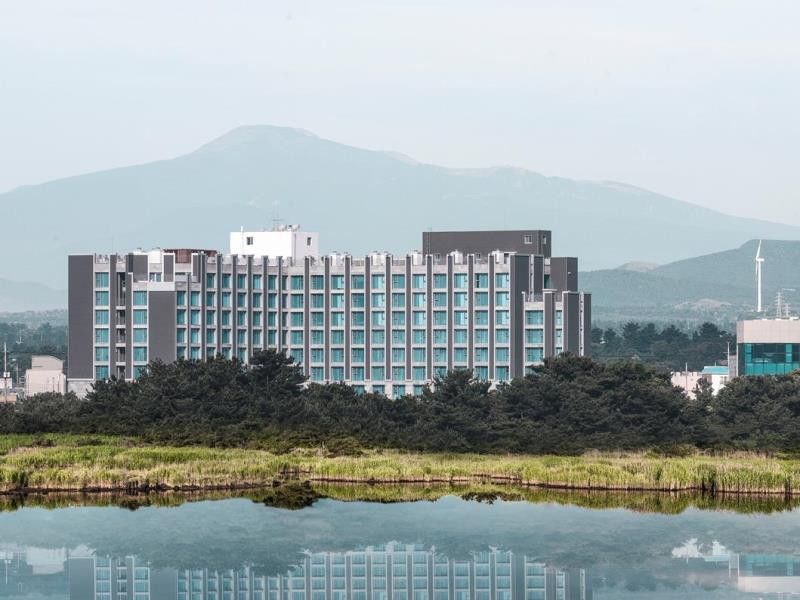 Brown Suites Hotel And Resort Jeju Esterno foto