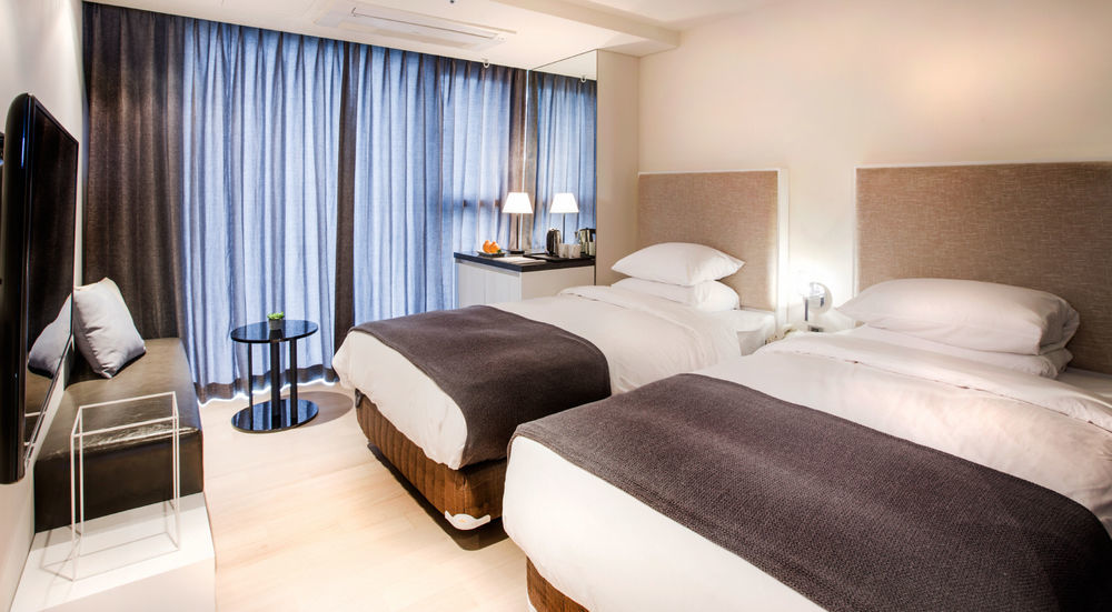 Brown Suites Hotel And Resort Jeju Esterno foto